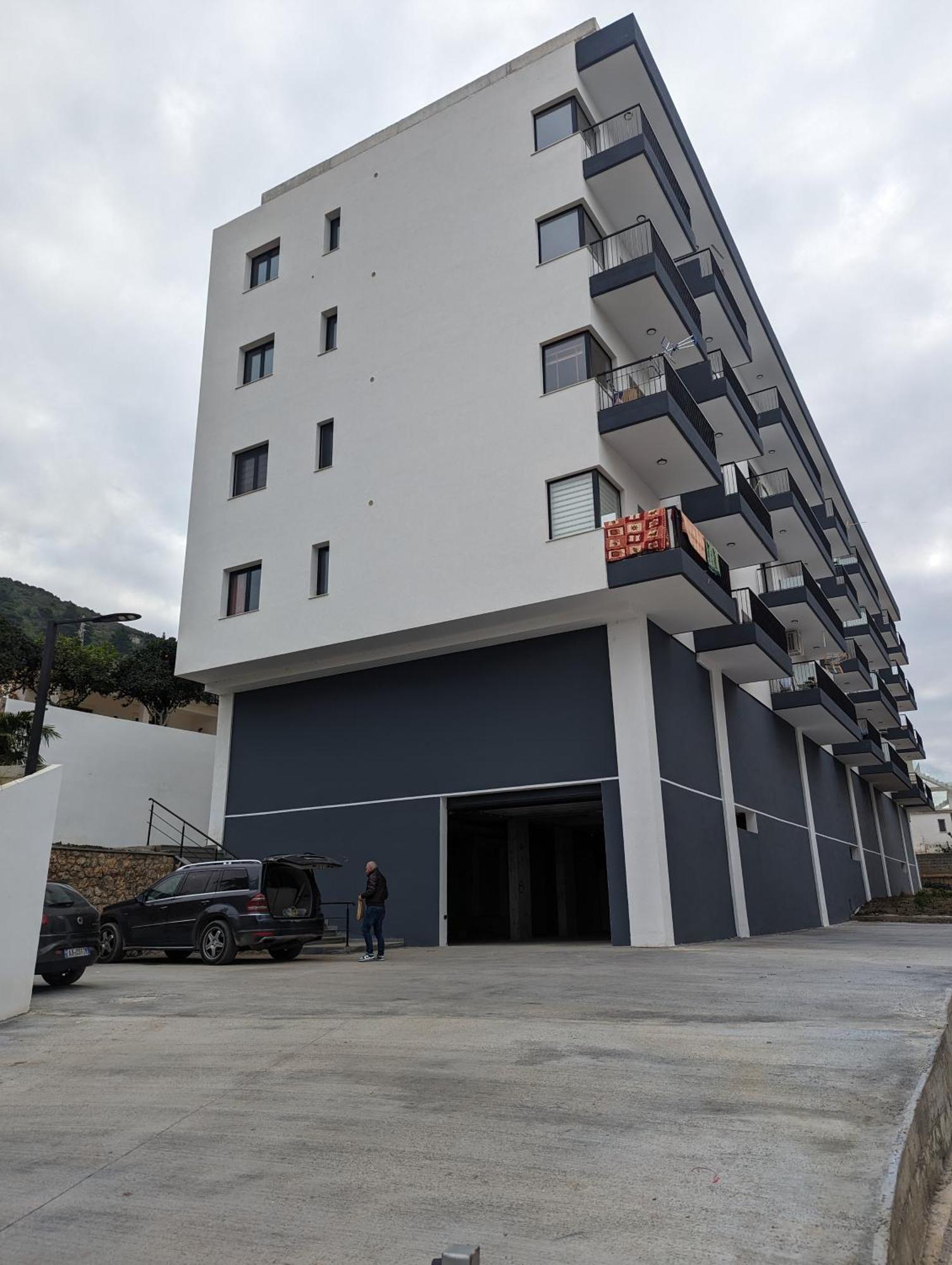 Nuovo E Moderno Con Vista Mare A Uji I Ftohte - Posto Auto Incluso Leilighet